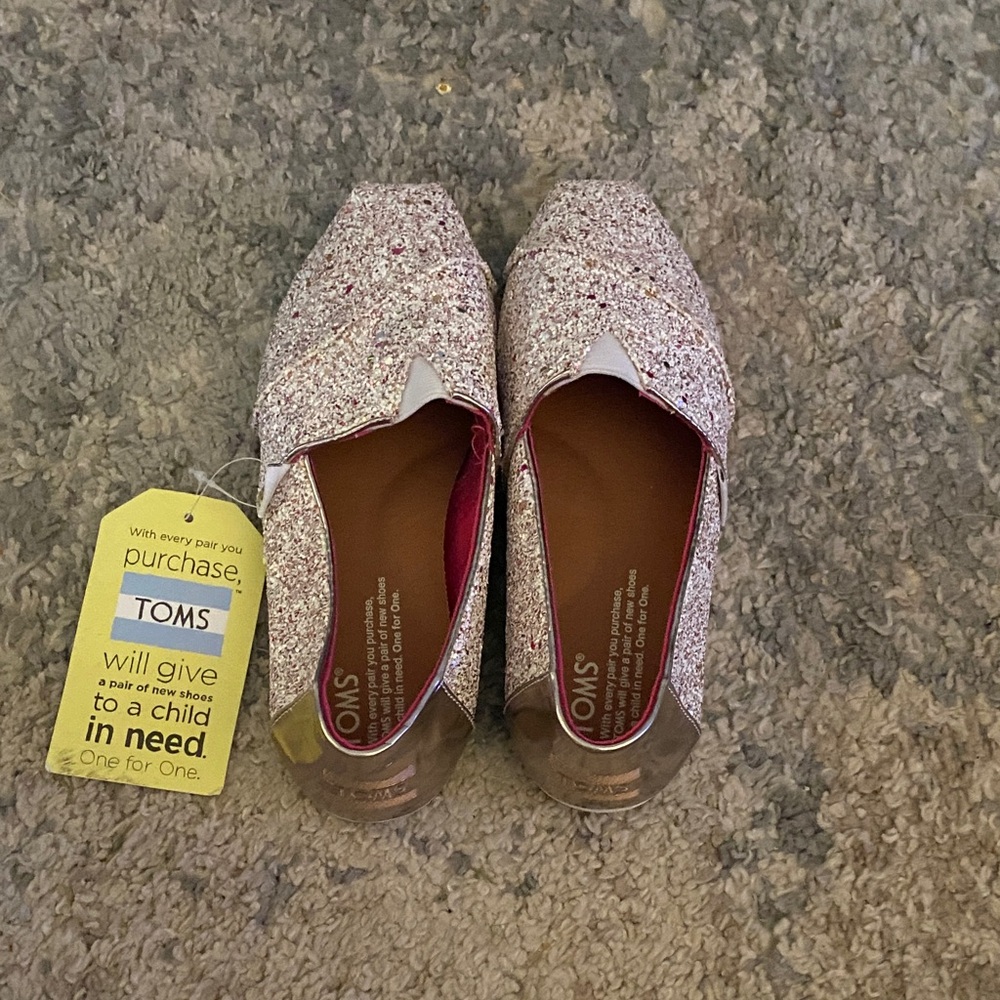 Womens size 5 Candy Cane Glitter Party size 5 Toms Brand new